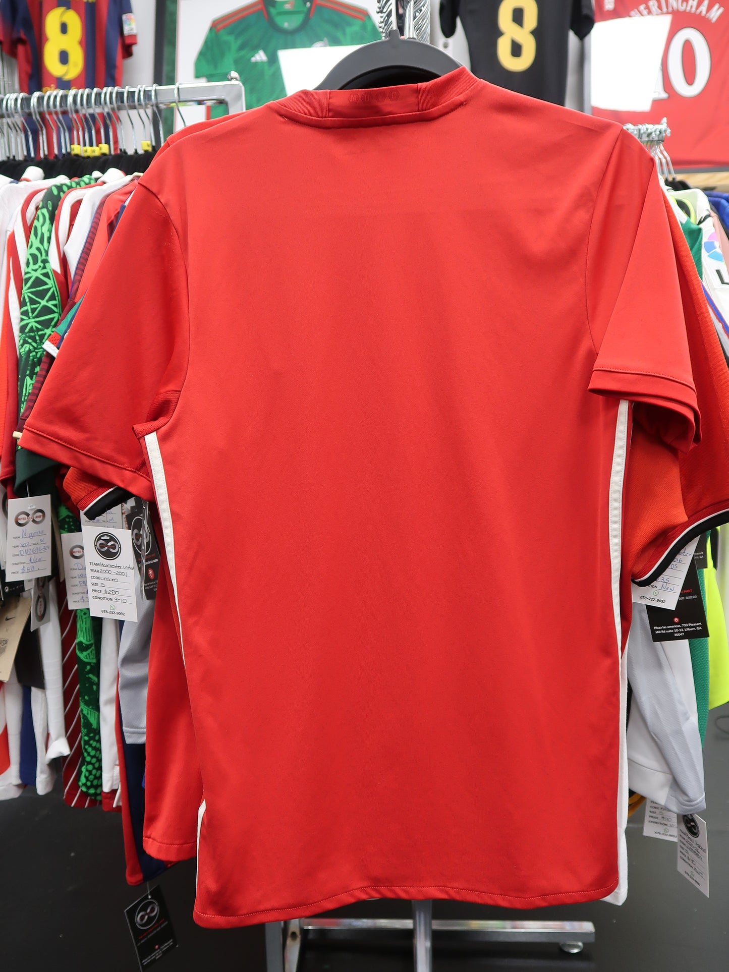 2016-17 Manchester United home jersey - back