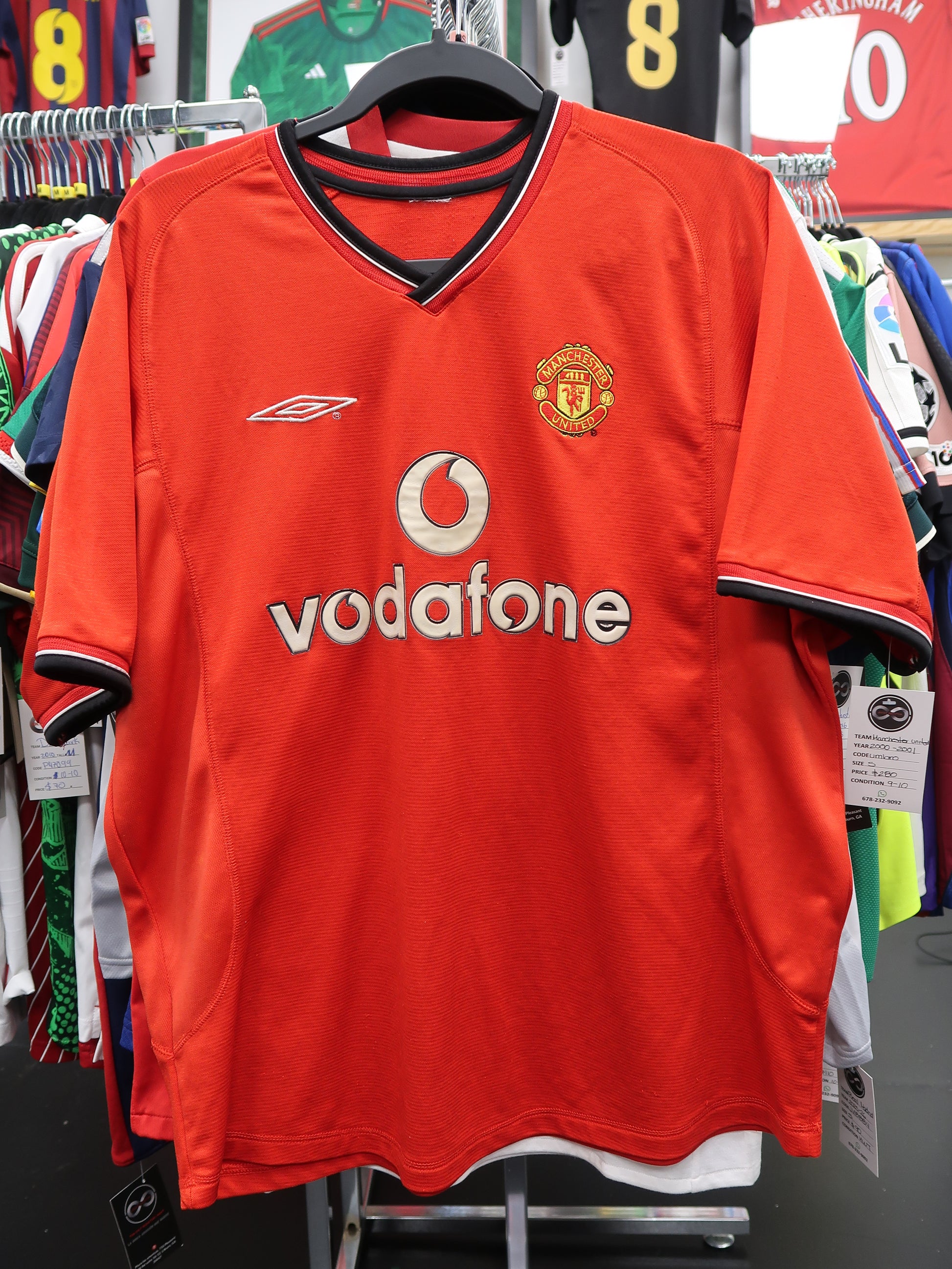 2000-01 Manchester United home jersey - front